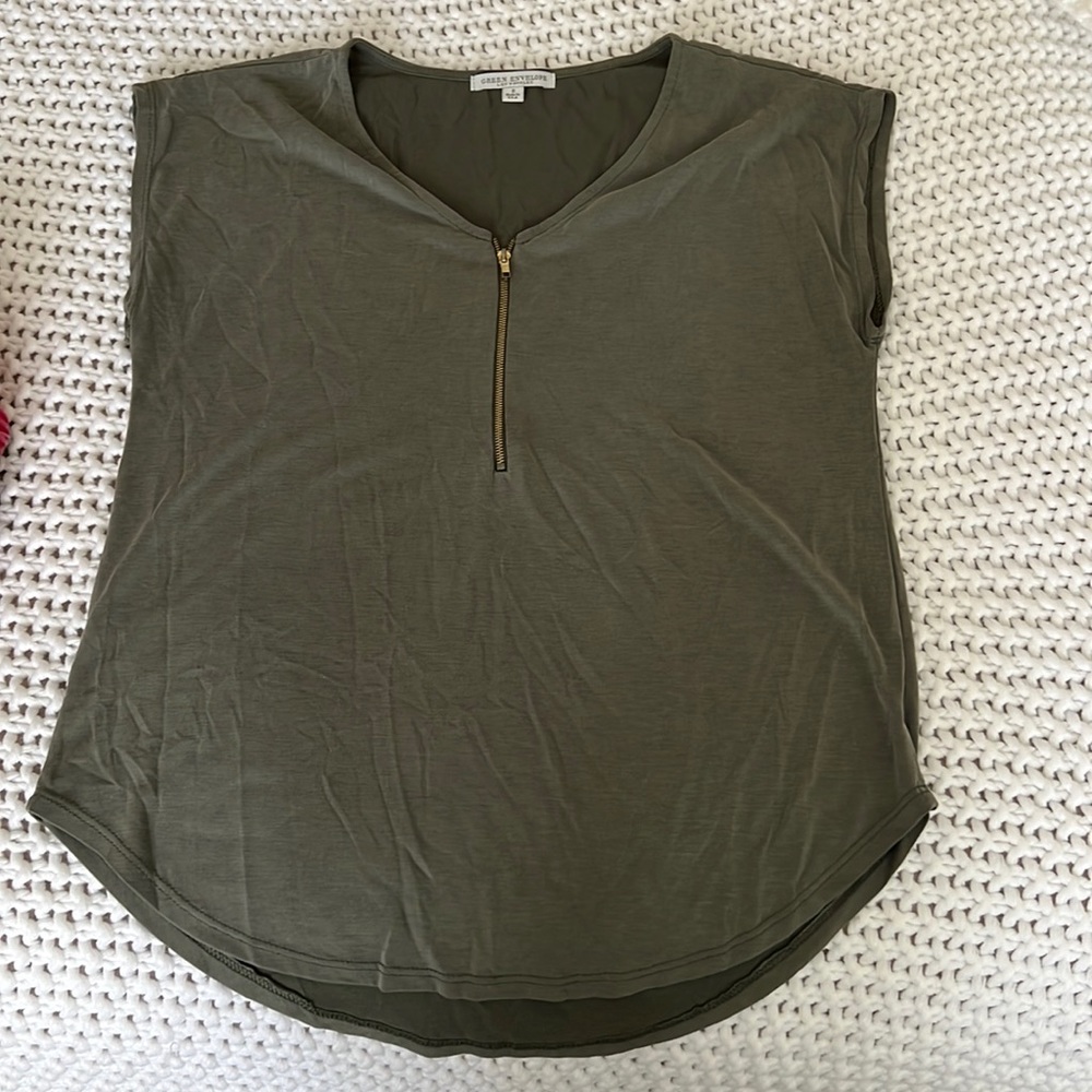 Green Envelope v-neck top S